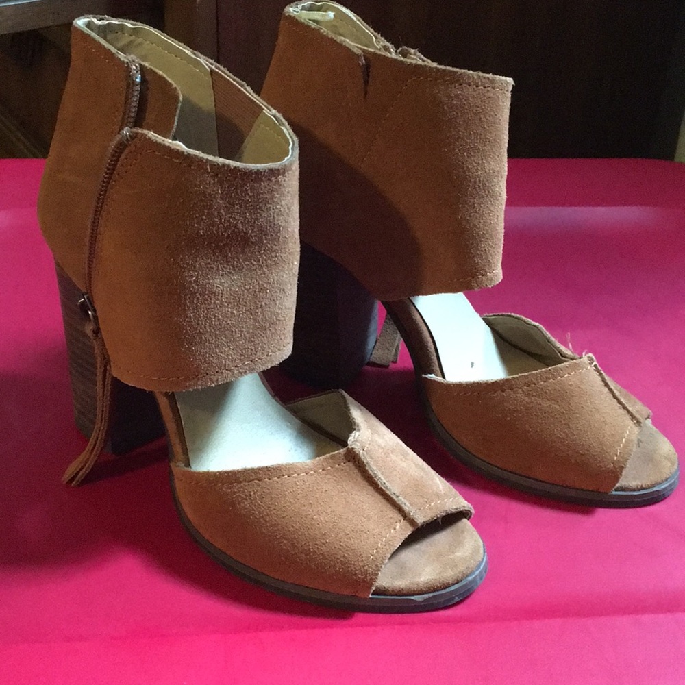 Kelsi Dagger Shoes